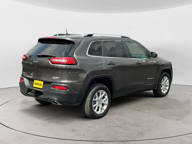 Used 2018 Jeep Cherokee Latitude Plus w/ Comfort/Convenience Group AWD/4WD image 5