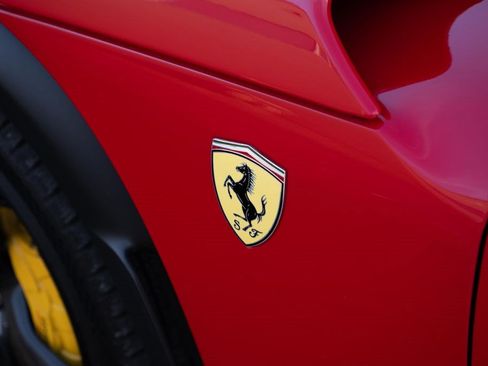 Used 2025 Ferrari Purosangue AWD/4WD image 17