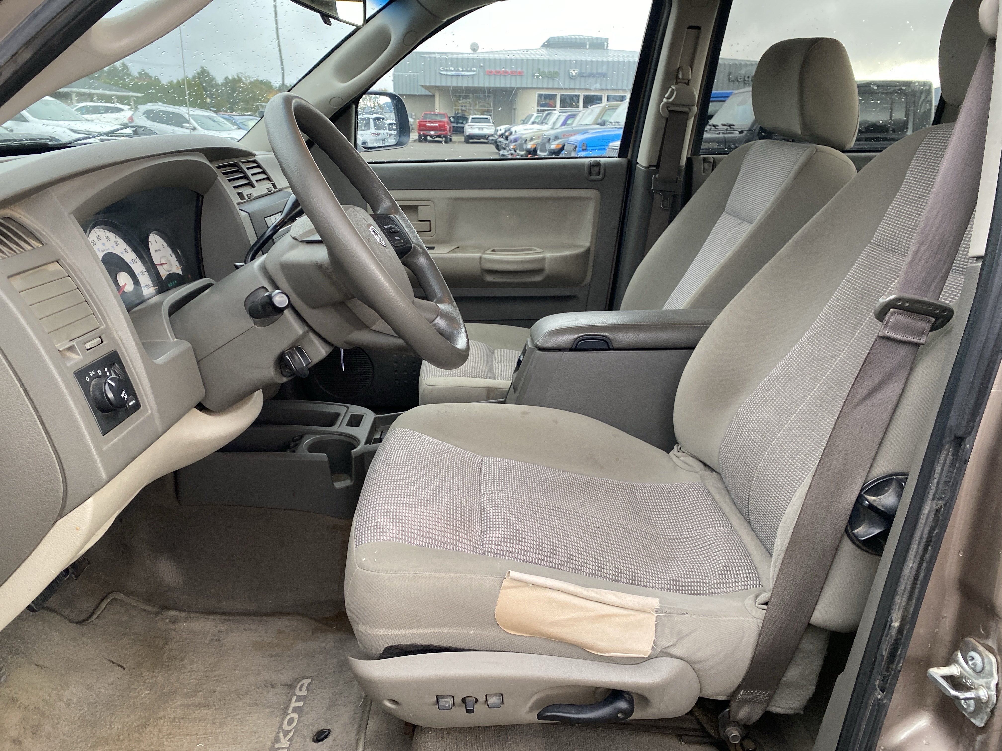 Used 2010 Dodge Dakota Big Horn w/ Extra Security Group AWD/4WD image 10