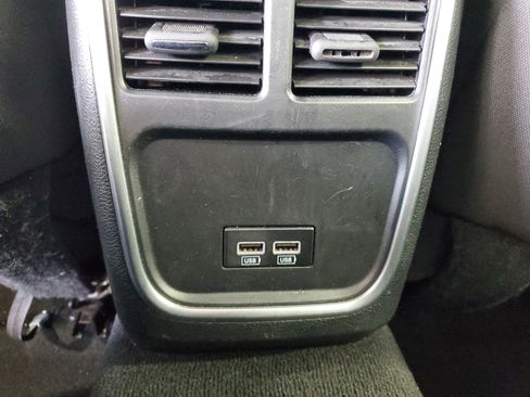 Used 2023 Dodge Charger SXT RWD image 13