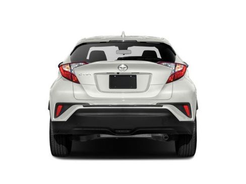 Used 2020 Toyota C-HR LE FWD image 5