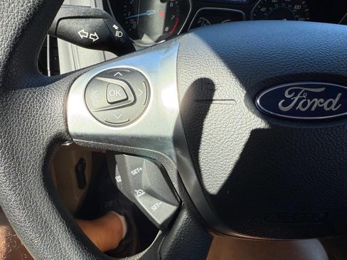 Used 2014 Ford Focus SE image 20