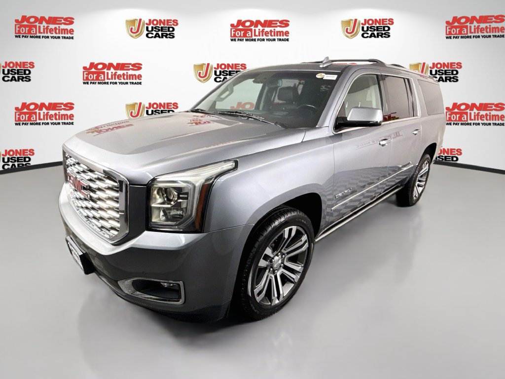 Used 2019 GMC Yukon XL Denali w/ Denali Ultimate Package AWD/4WD image 16
