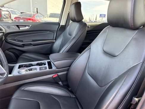 Used 2022 Ford Edge Titanium w/ Equipment Group 301A image 14