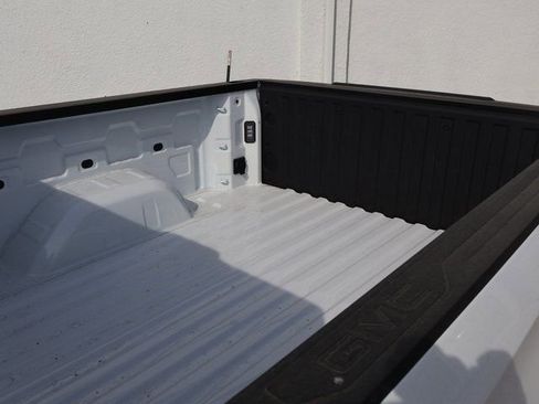 New 2026 GMC Sierra 1500 Pro w/ Pro Value Package image 17