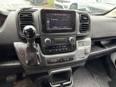 Used 2023 RAM ProMaster 2500 FWD image 25