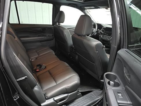 Used 2024 Honda Passport TrailSport image 18