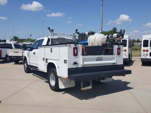 Used 2019 Ford F350 XL w/ XL Value Package image 9