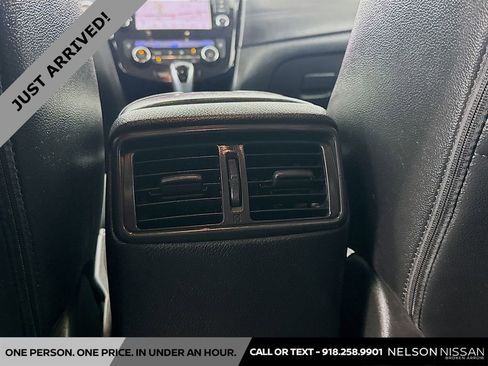 Certified 2018 Nissan Rogue SL image 26