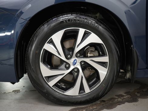 Used 2023 Subaru Legacy Premium AWD/4WD image 27