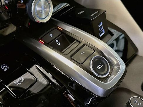 Used 2024 Acura MDX w/ Technology Package FWD image 17