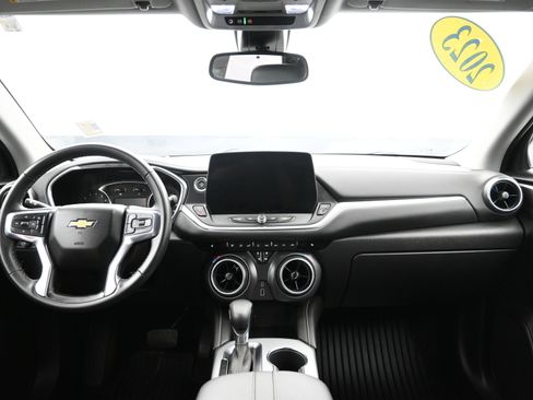 Used 2023 Chevrolet Blazer LT image 19