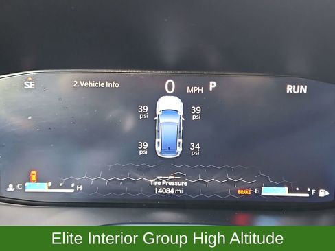 Used 2024 Jeep Compass Limited w/ High Altitude Package AWD/4WD image 13
