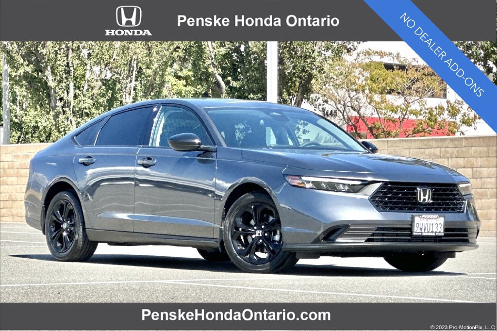 Certified 2025 Honda Accord SE image 1