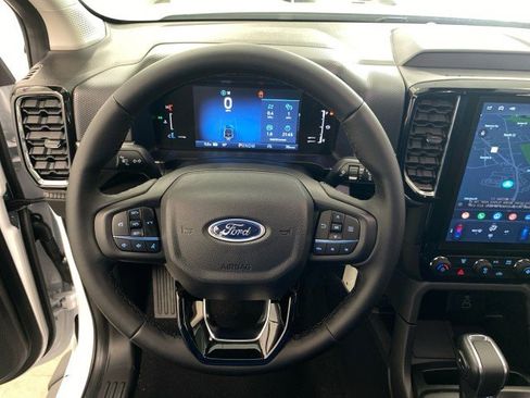 New 2025 Ford Ranger XLT w/ FX4 Off-Road Package image 18