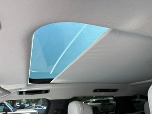 Used 2024 Land Rover Range Rover Sport SE image 26