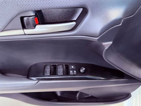 Used 2025 Toyota Camry XSE image 18