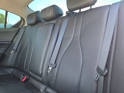 Used 2019 Acura ILX FWD image 9