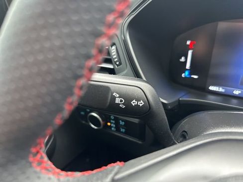 Used 2023 Ford Escape ST-Line w/ Tech Pack #1 image 18