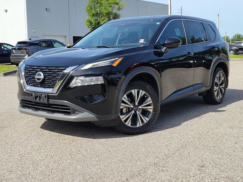 Certified 2022 Nissan Rogue SV FWD image 33