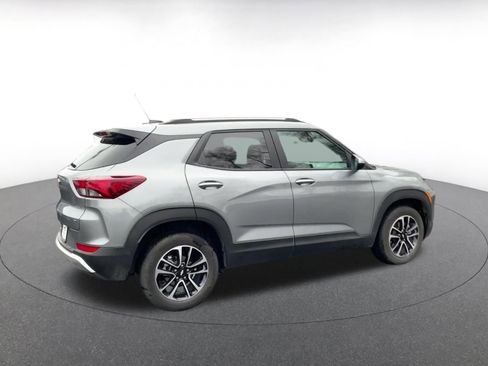 Used 2025 Chevrolet TrailBlazer LT image 15