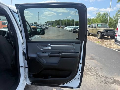 Used 2022 RAM 1500 Big Horn AWD/4WD image 47