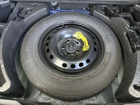 Used 2020 Jeep Renegade Latitude w/ UConnect 8.4 Nav Group image 40