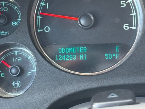 Used 2011 GMC Sierra 1500 SLT w/ SLT Convenience Package image 22