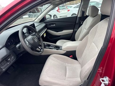 Used 2024 Honda Accord EX image 3