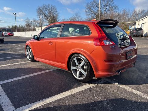 Used 2013 Volvo C30 T5 R-Design image 9