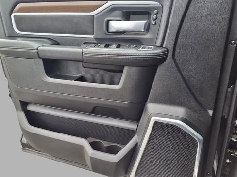 Used 2022 RAM 2500 Laramie image 22
