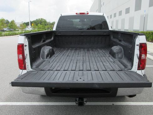 Used 2007 Chevrolet Silverado 2500 LT RWD image 18