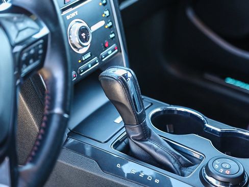 Used 2017 Ford Explorer Sport image 20