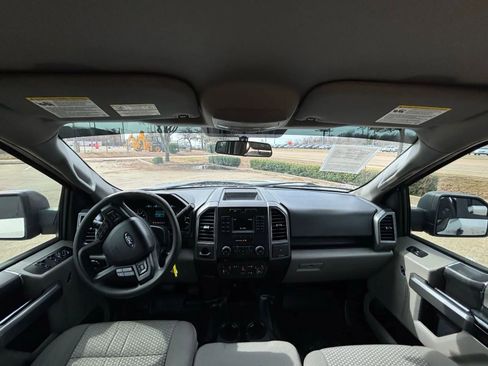 Used 2017 Ford F150 XLT RWD image 19