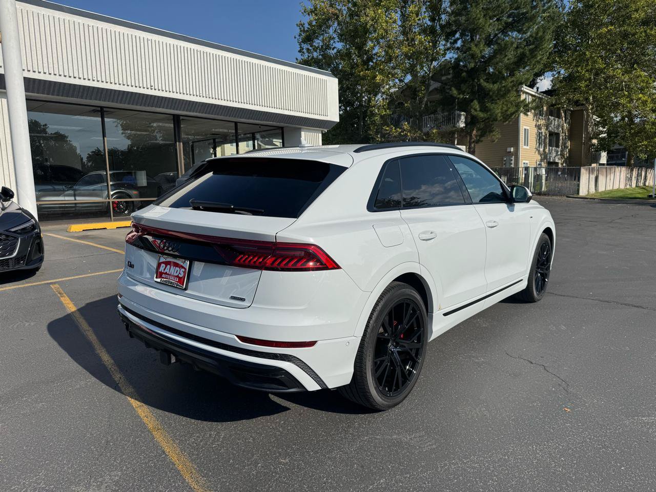 Used 2023 Audi Q8 Prestige w/ Prestige Package AWD/4WD image 10