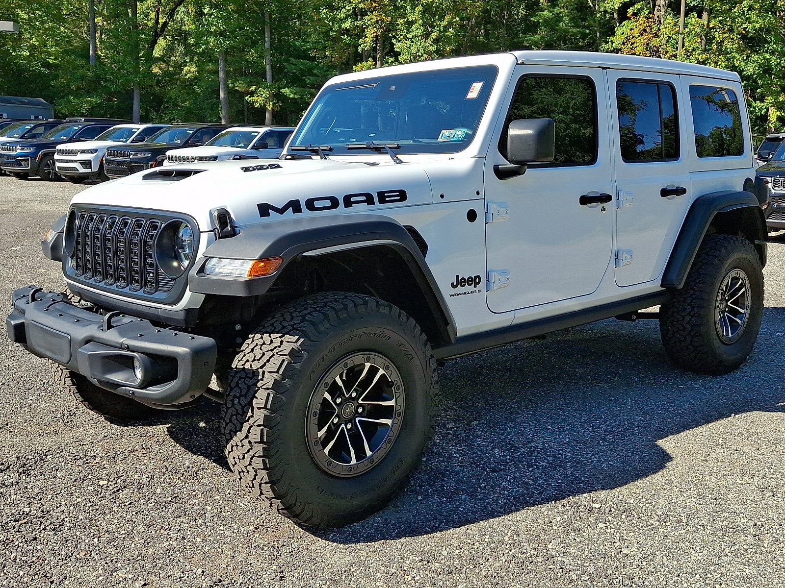 Used 2026 Jeep Wrangler Unlimited Rubicon 392 w/ Quick Order Package 27X Moab AWD/4WD image 3