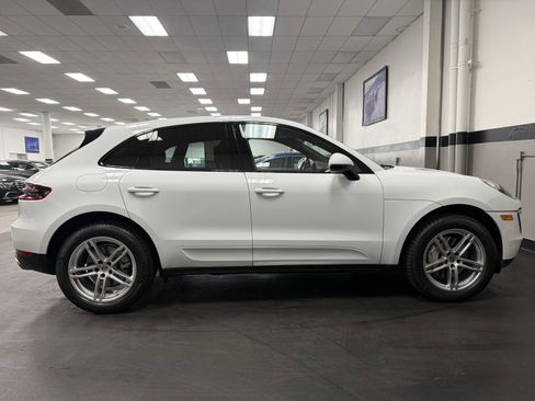Used 2017 Porsche Macan S image 13