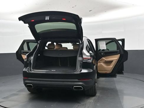 Used 2020 Porsche Cayenne AWD/4WD image 52