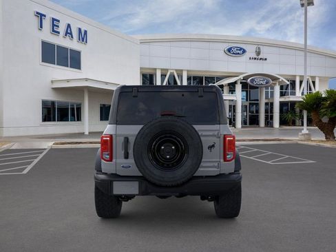 New 2026 Ford Bronco Big Bend w/ Black Diamond Package image 5