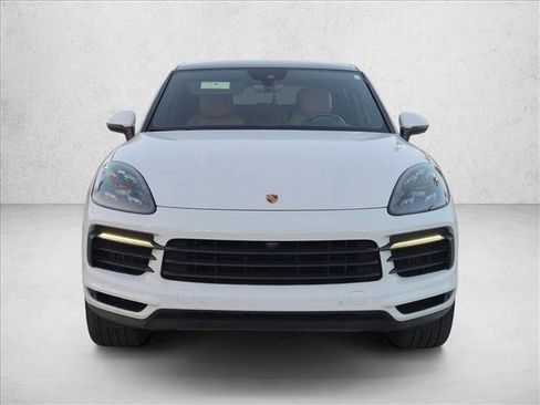 Used 2021 Porsche Cayenne Coupe AWD/4WD image 2