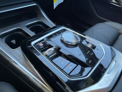 Certified 2024 BMW 740i xDrive AWD/4WD image 20