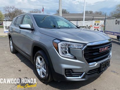 Used 2024 GMC Terrain SLE