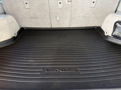 Used 2006 Lexus RX 330 FWD image 19
