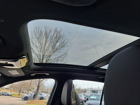 New 2026 Mercedes-Benz GLC 43 AMG AMG GLC 43 image 29