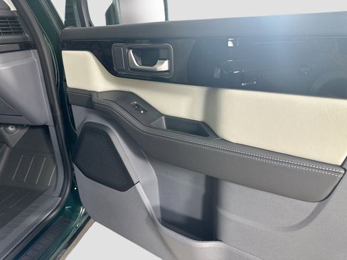 New 2025 INEOS Grenadier Fieldmaster Edition image 47