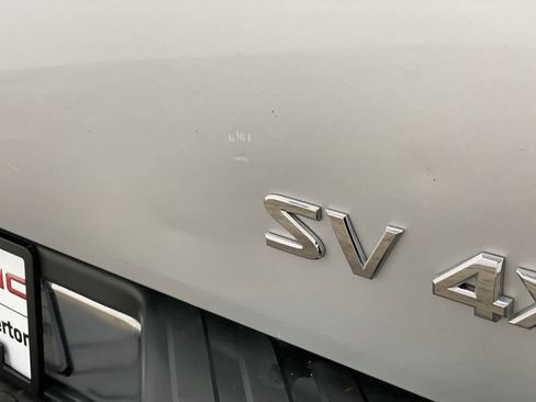 Used 2013 Nissan Frontier SV w/ SV Value Truck Pkg image 38