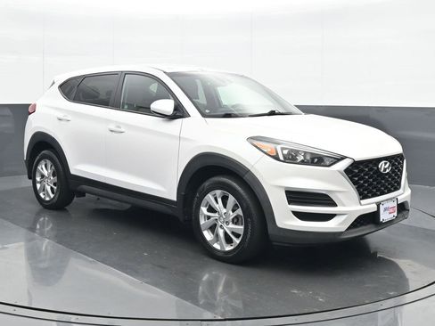 Used 2021 Hyundai Tucson SE image 9
