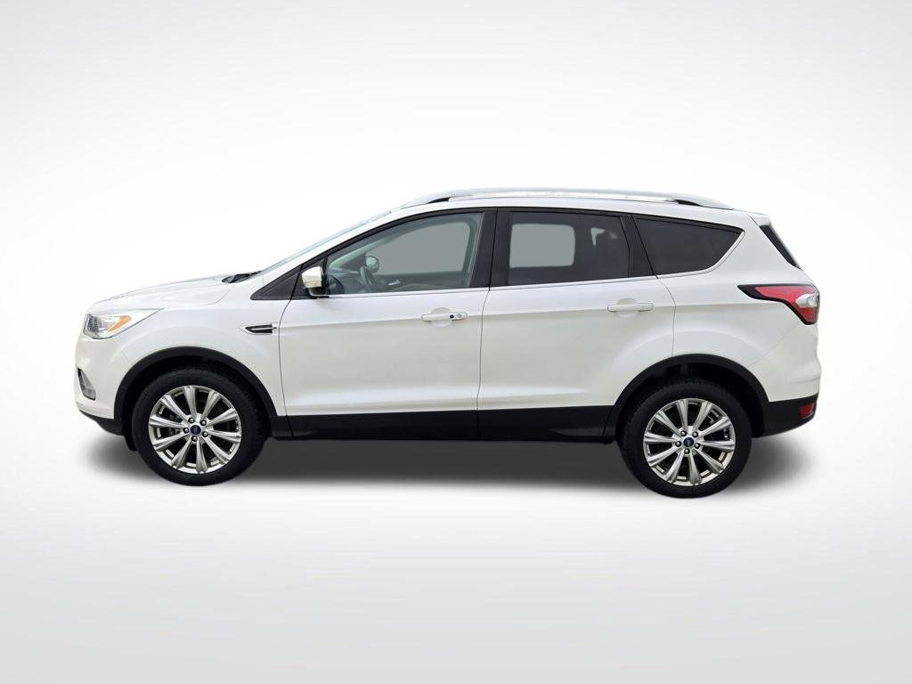 Used 2018 Ford Escape Titanium w/ Ford Safe & Smart Package AWD/4WD image 7