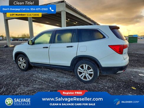 Used 2017 Honda Pilot LX image 3