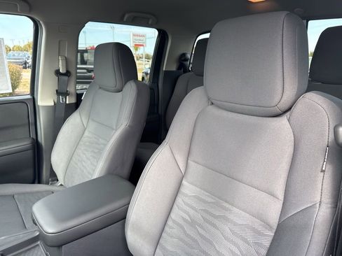 New 2026 Nissan Frontier S image 11